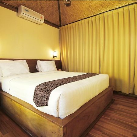 Cempaka Villa Magelang Εξωτερικό φωτογραφία