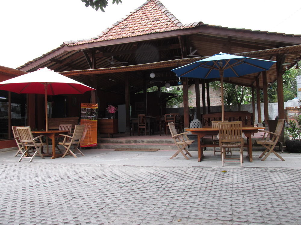 Cempaka Villa Magelang Εξωτερικό φωτογραφία