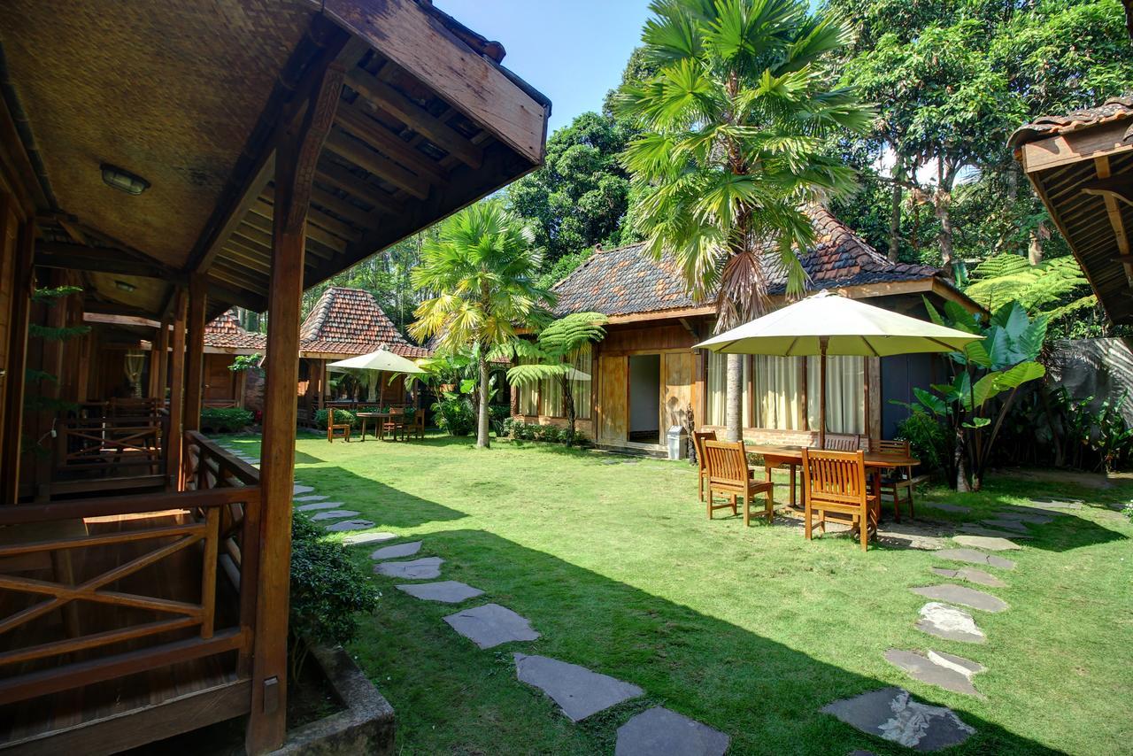 Cempaka Villa Magelang Εξωτερικό φωτογραφία