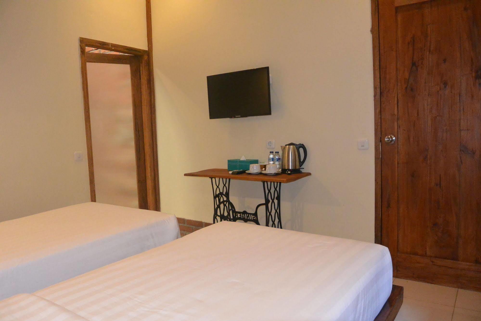 Cempaka Villa Magelang Εξωτερικό φωτογραφία