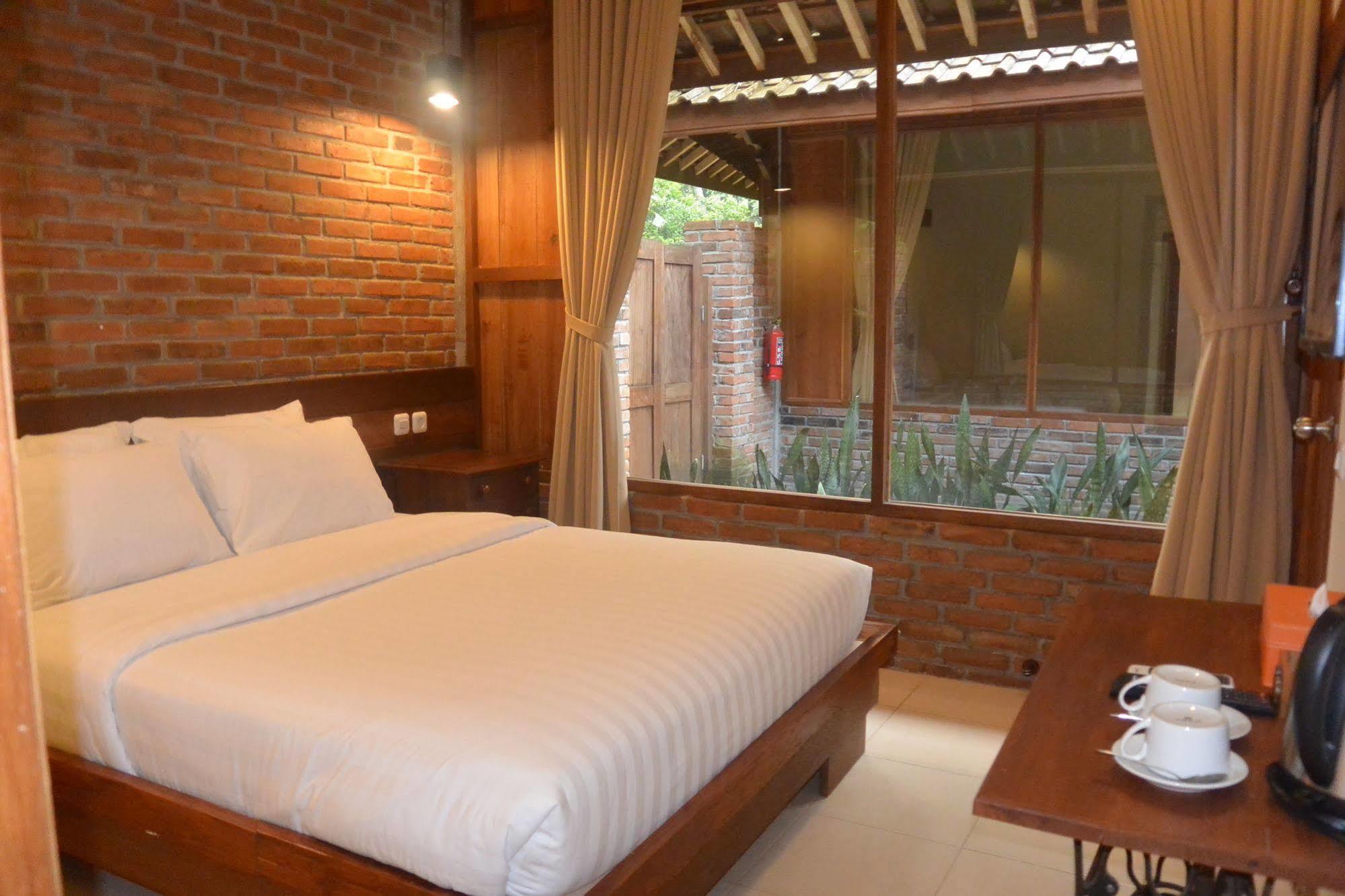Cempaka Villa Magelang Εξωτερικό φωτογραφία
