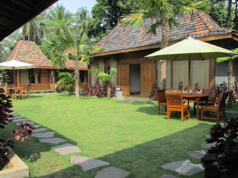 Cempaka Villa Magelang Εξωτερικό φωτογραφία